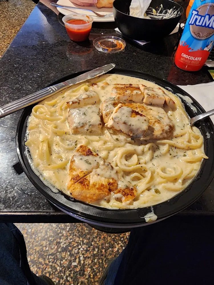 Chicken Alfredo