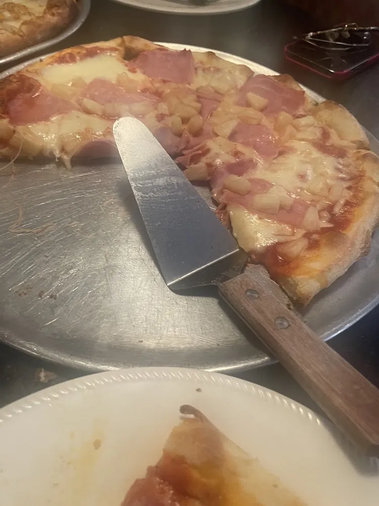 Hawaiian Pizza